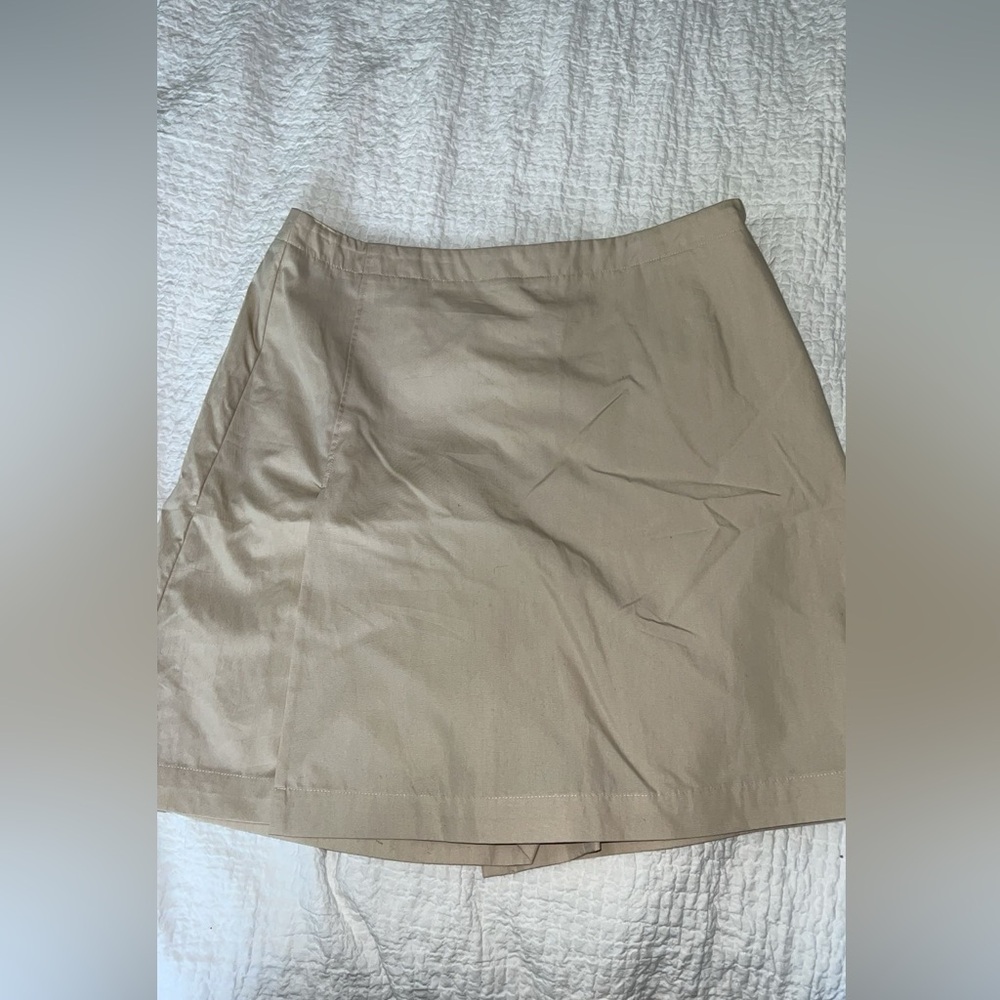 Banana Republic Tan Skirt/Skort